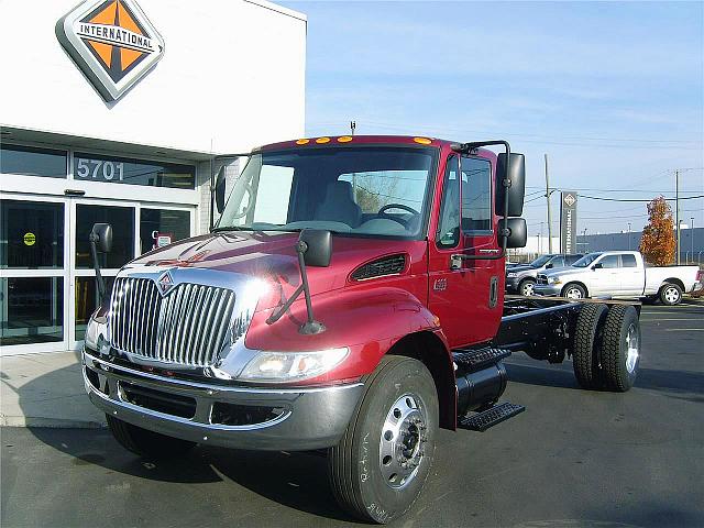 2005 INTERNATIONAL 4300 Warren Michigan Photo #0106166A