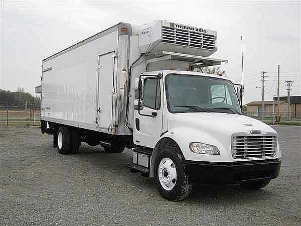 2005 FREIGHTLINER BUSINESS CLASS M2 106 North Little Rock Arkansas Photo #0107342A