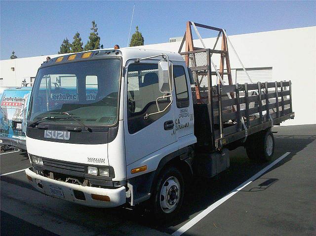 2001 ISUZU FRR Carlsbad California Photo #0107534A