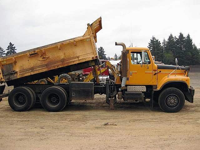 1992 INTERNATIONAL 4900 Dayton Oregon Photo #0107970A