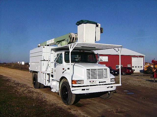 2000 INTERNATIONAL 4900 Rockford Illinois Photo #0107976A