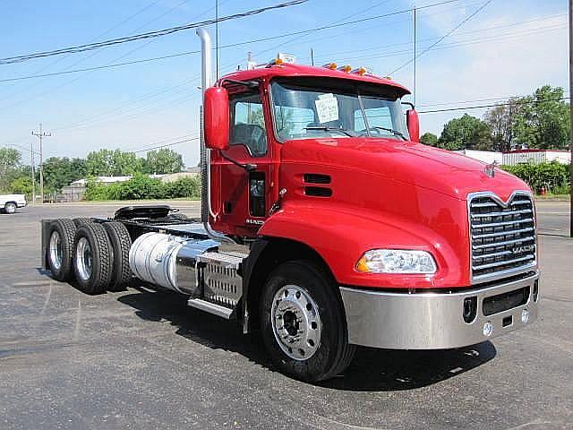 2011 MACK PINNACLE CXU613 Canton Ohio Photo #0108171A