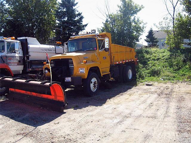 1988 FORD L8000 Lakeville Minnesota Photo #0108384A