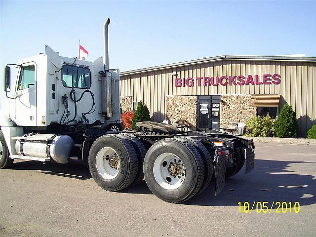 2006 FREIGHTLINER CL12064ST-COLUMBIA 120 Sioux Falls South Dakota Photo #0108407A