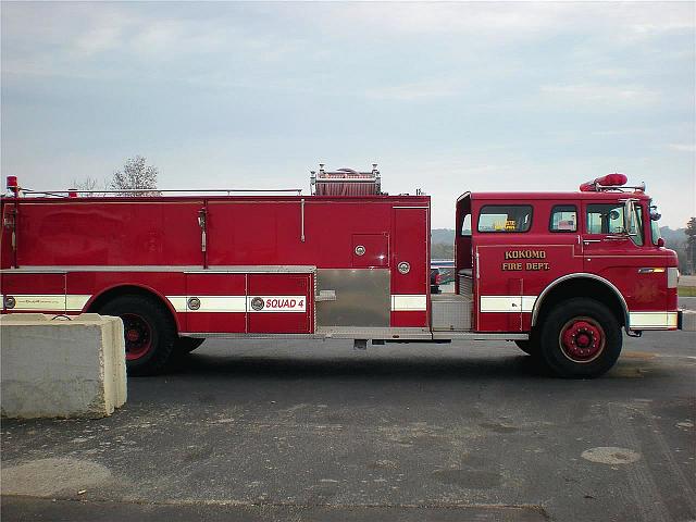 1987 FORD L8000 Henryville Indiana Photo #0108421A