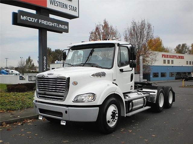 2011 FREIGHTLINER BUSINESS CLASS M2 112 Portland Oregon Photo #0108559A