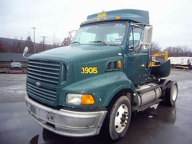 1999 STERLING L9500 Sparrow Bush New York Photo #0108700A