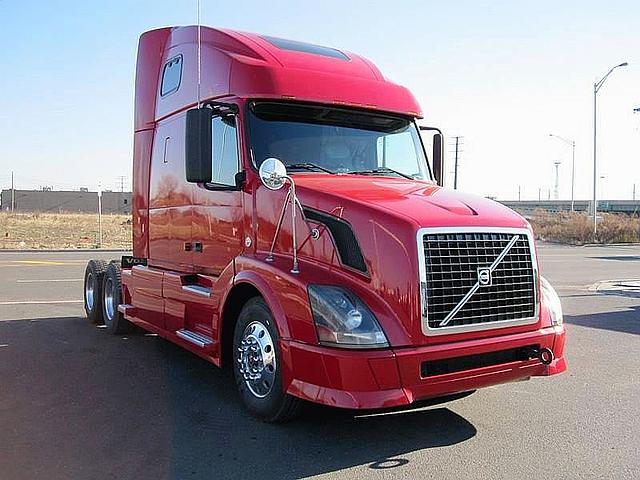 2007 VOLVO VNL64T670 Secaucus New Jersey Photo #0108890A