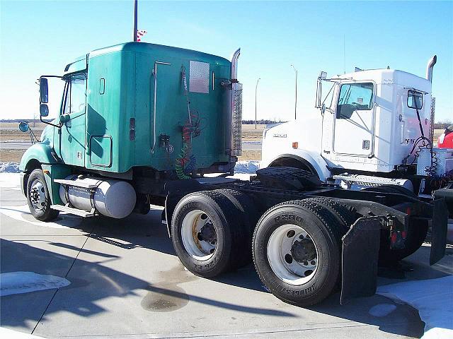 2006 FREIGHTLINER CL12064ST-COLUMBIA 120 Grand Island Nebraska Photo #0109154A