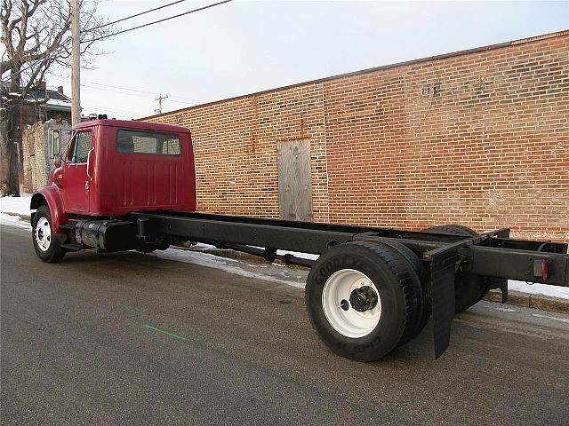 2002 INTERNATIONAL 4700 SAINT LOUIS Missouri Photo #0109436A