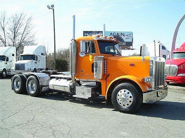 2004 PETERBILT 379 Charlotte North Carolina Photo #0109486A