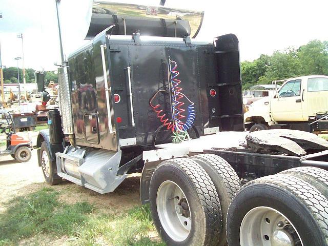 1987 FREIGHTLINER FLD12084T-CLASSIC Fairview Tennessee Photo #0109539A