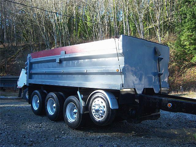 2000 KENWORTH W900L Tacoma Washington Photo #0109547A