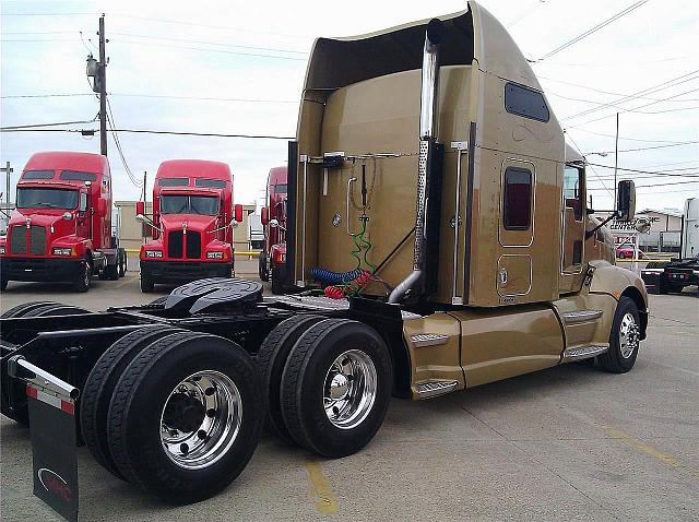 2008 KENWORTH T660 Dallas Texas Photo #0109881A