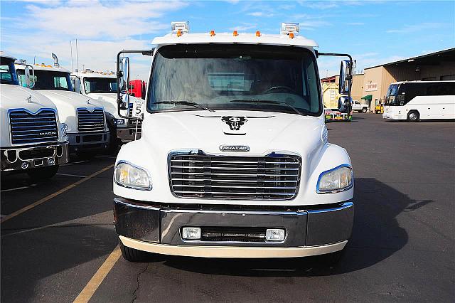 2005 FREIGHTLINER BUSINESS CLASS M2 100 Phoenix Arizona Photo #0110048A