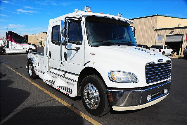 2005 FREIGHTLINER BUSINESS CLASS M2 100 Phoenix Arizona Photo #0110048A