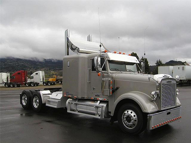 2008 FREIGHTLINER FLD12064T-CLASSIC Eugene Oregon Photo #0110446A