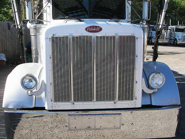 2004 PETERBILT 379 High Springs Florida Photo #0110460A