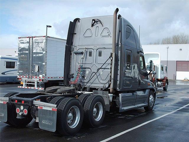 2008 FREIGHTLINER CA12564SLP - CASCADIA Coburg Oregon Photo #0110579A