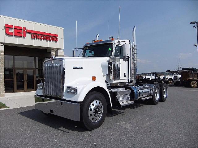 2012 KENWORTH W900L Lynchburg Virginia Photo #0110608A