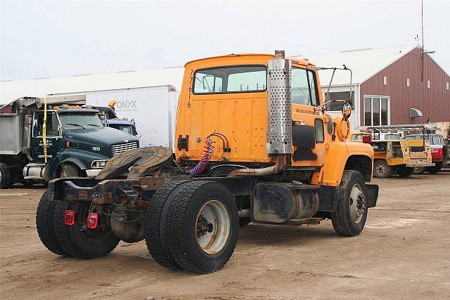 1990 FORD L8000 Jackson Minnesota Photo #0110738A