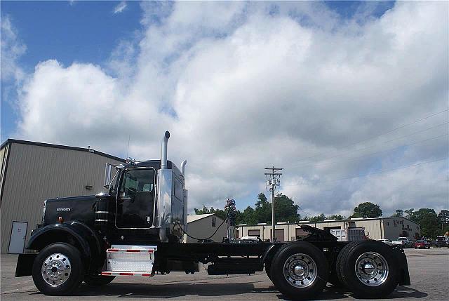 2006 KENWORTH W900B Sutherlin Virginia Photo #0110792A