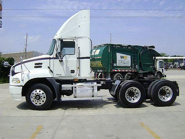 2005 MACK VISION CXN613 Saint Rose Louisiana Photo #0111290A