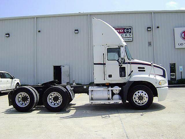 2005 MACK VISION CXN613 Saint Rose Louisiana Photo #0111290A