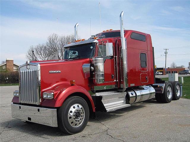 2012 KENWORTH W900L South Bend Indiana Photo #0111322A