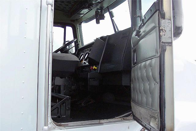 1995 KENWORTH T600 Pacific Washington Photo #0111464A