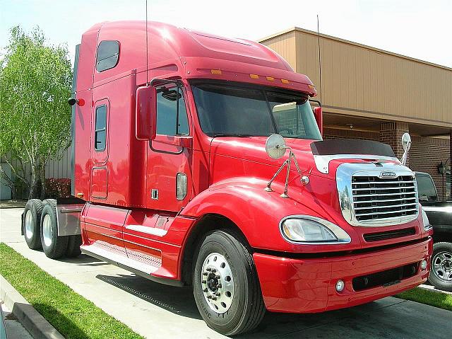 2007 FREIGHTLINER CL12064ST-COLUMBIA 120 Stockton California Photo #0111581A