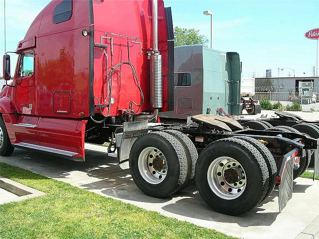 2007 FREIGHTLINER CL12064ST-COLUMBIA 120 Stockton California Photo #0111581A