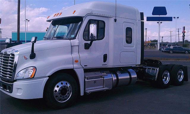 2012 FREIGHTLINER CA12564SLP - CASCADIA Amarillo Texas Photo #0111938A