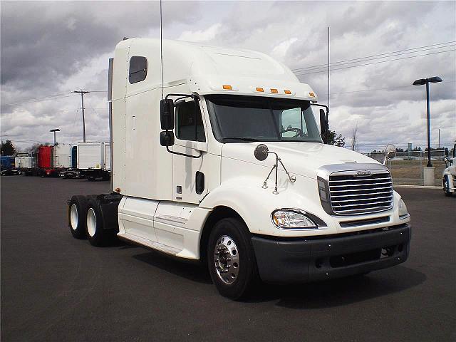 2006 FREIGHTLINER FLC12064ST Spokane Washington Photo #0112050A