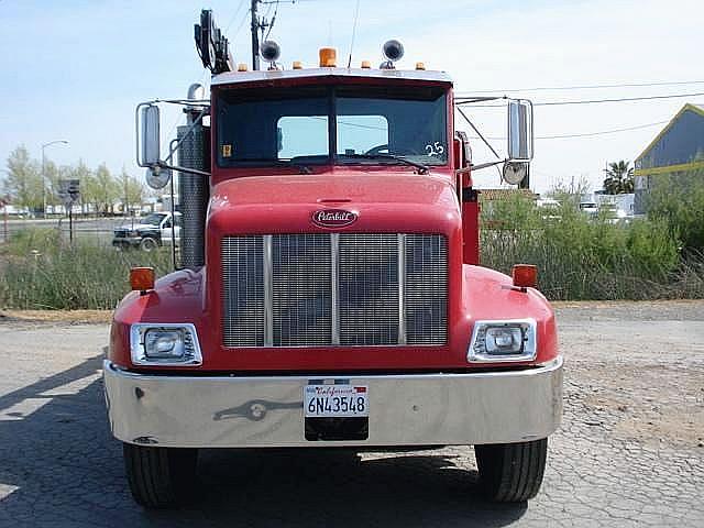 2002 PETERBILT 330 West Sacramento California Photo #0112137A