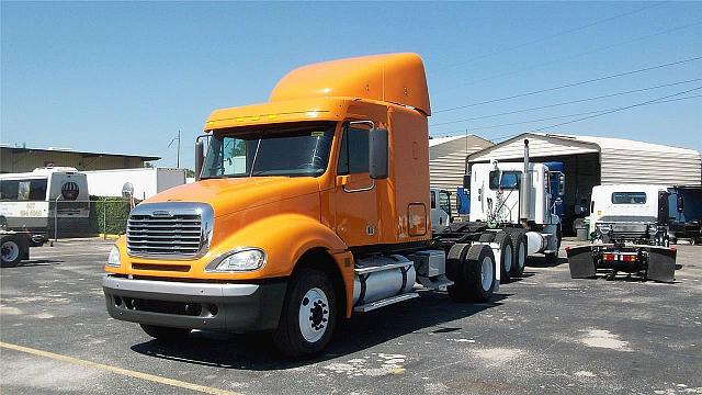 2007 FREIGHTLINER CL12042ST-COLUMBIA 120 Apopka Florida Photo #0112212A