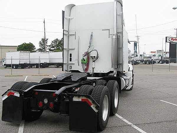 2006 FREIGHTLINER CL12064ST-COLUMBIA 120 Memphis Tennessee Photo #0112245A