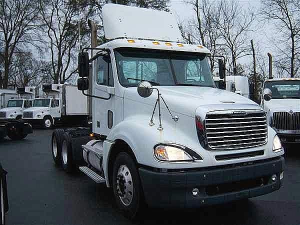 2007 FREIGHTLINER CL12064ST-COLUMBIA 120 Laurel Maryland Photo #0112260A