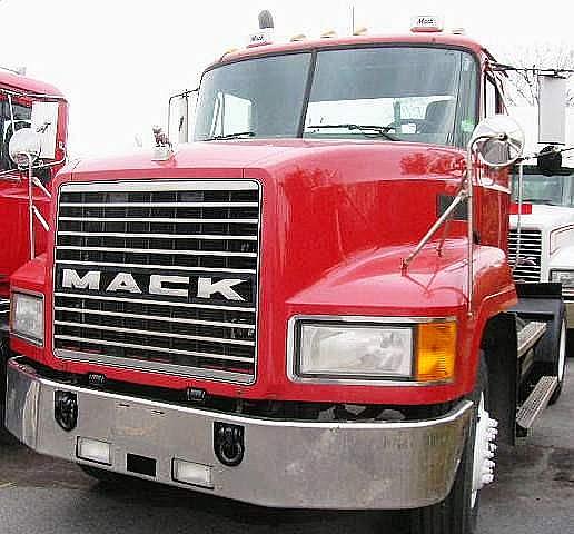 2002 MACK CH612 Allentown Pennsylvania Photo #0112295A