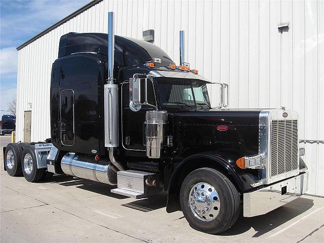 2007 PETERBILT 379EXHD Omaha Nebraska Photo #0112465A