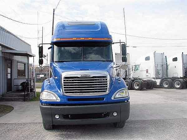 2006 FREIGHTLINER CL12064ST-COLUMBIA 120 Memphis Tennessee Photo #0112872A