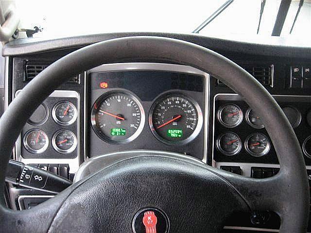 2007 KENWORTH T600 Durham North Carolina Photo #0112980A