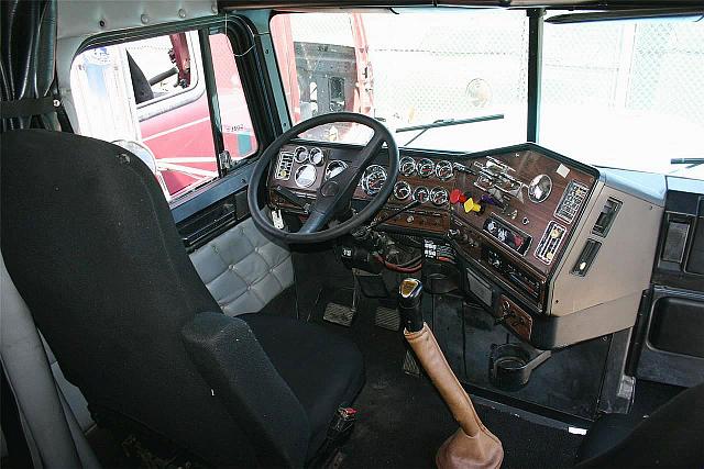 1999 FREIGHTLINER FLD12064ST Gulfport Mississippi Photo #0113172A