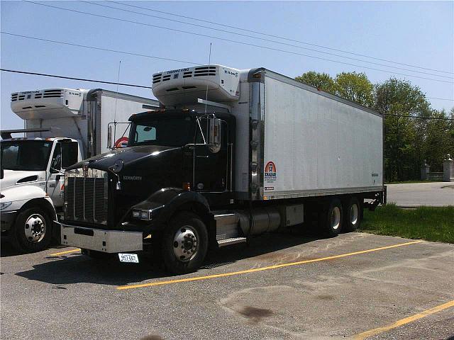 2010 KENWORTH T800 South Portland Maine Photo #0113617A