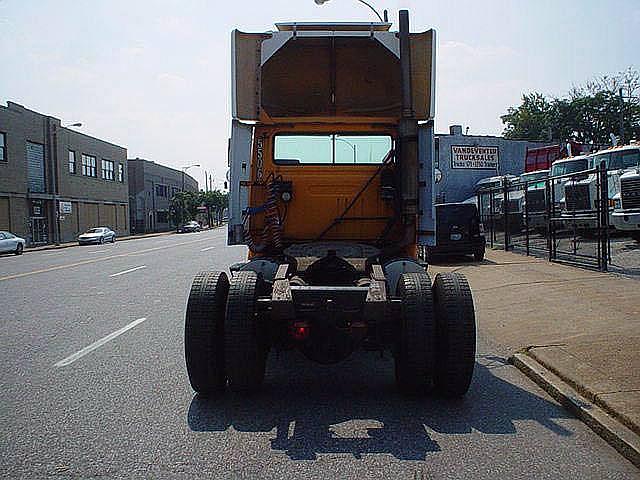 1989 WHITE/GMC WCA42T Saint Louis Missouri Photo #0113664A