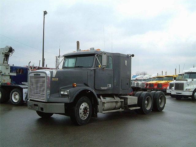 1995 FREIGHTLINER FLD12064 Chatham Photo #0113669A