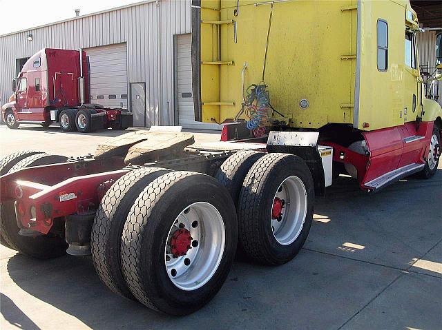 2003 FREIGHTLINER CL12064ST-COLUMBIA 120 Stockton California Photo #0113860A