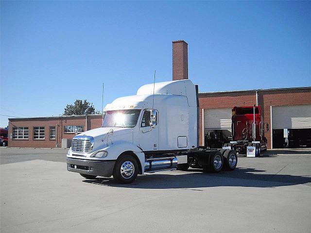 2007 FREIGHTLINER CL12064ST-COLUMBIA 120 Charlotte North Carolina Photo #0114243A