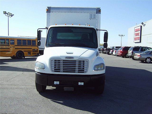 2005 FREIGHTLINER BUSINESS CLASS M2 106 Omaha Nebraska Photo #0114348A