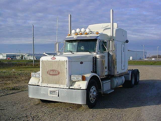 2004 PETERBILT 379 Winnipeg Photo #0114426A